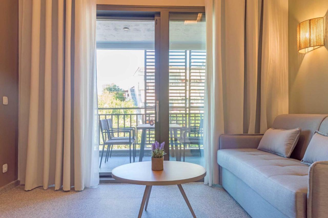 Eco Green Residences & Suites โตโรนี ภายนอก รูปภาพ